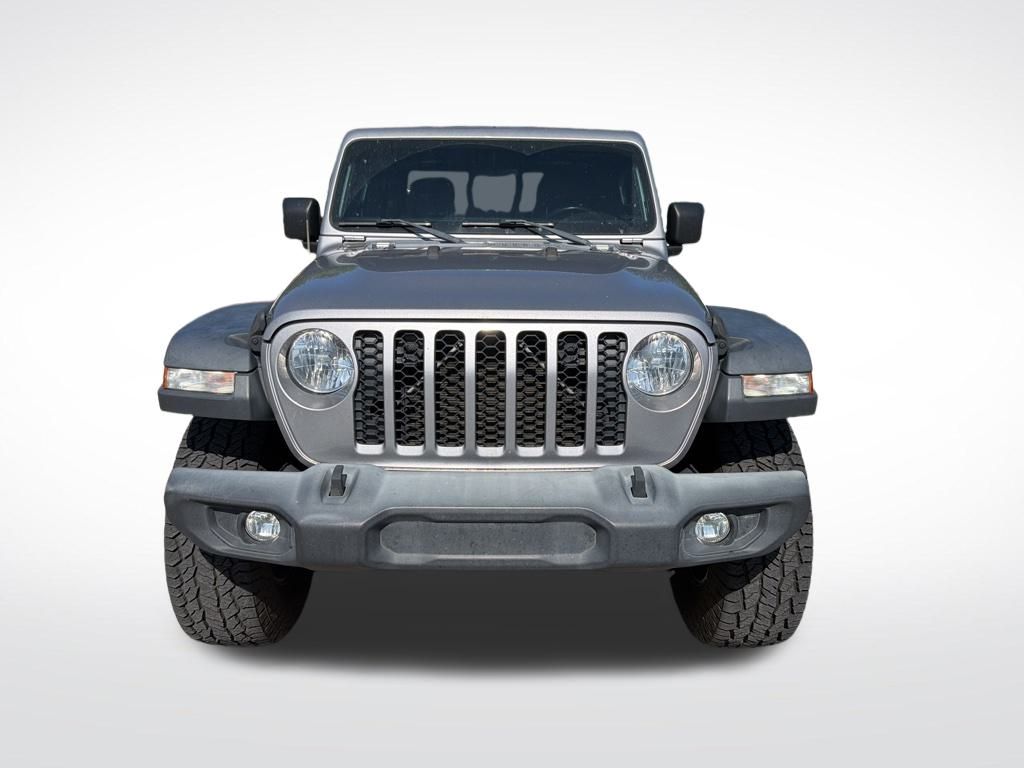2020 Jeep Gladiator Sport photo 3