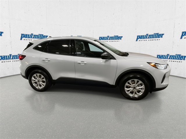 2026 Ford Escape Active photo 13