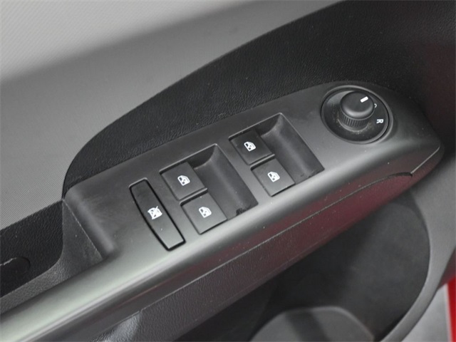 2014 Chevrolet Sonic LTZ photo 8