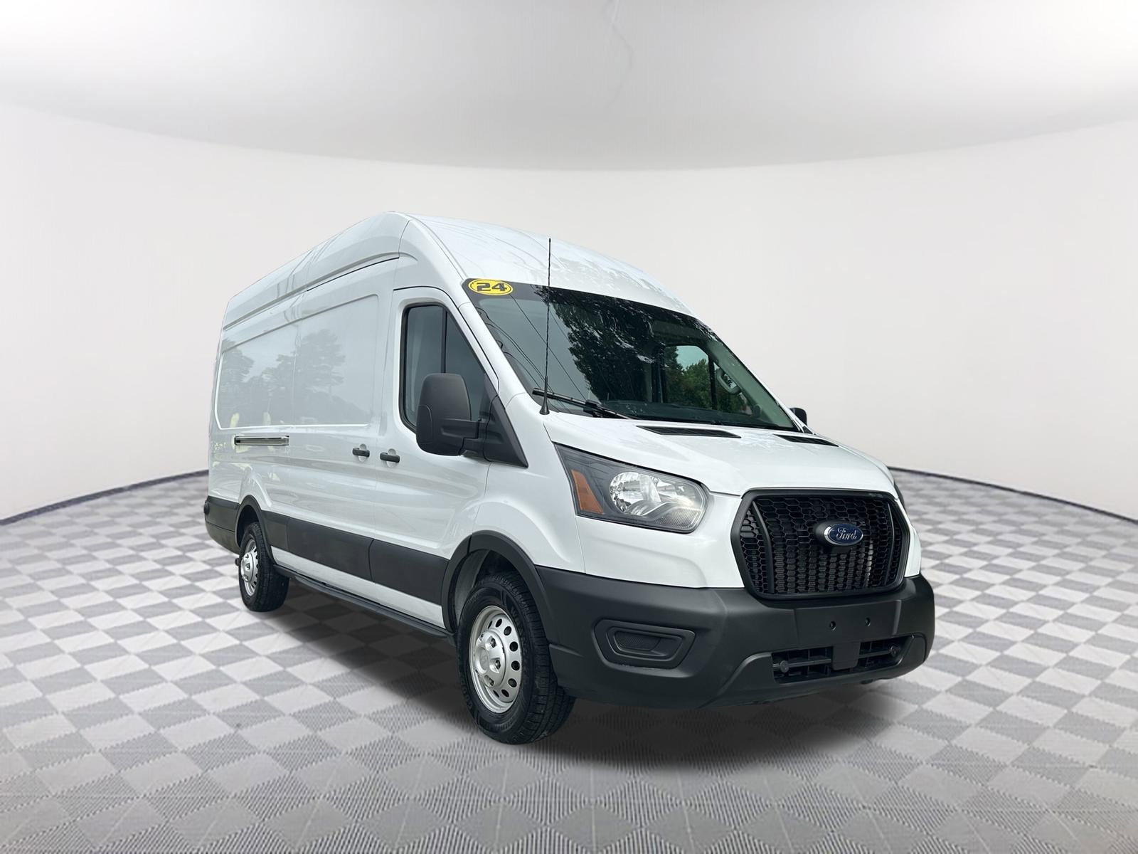 2024 Ford Transit Cargo Van photo 2