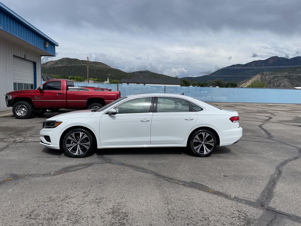 1VWSA7A38NC006042