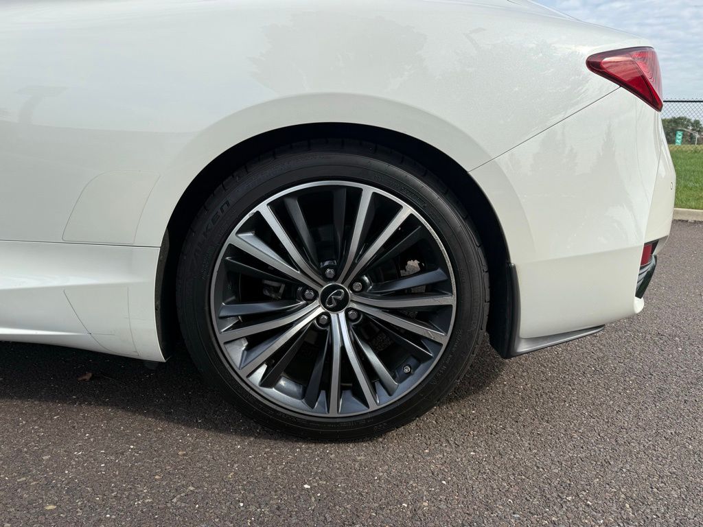 2021 Infiniti Q60 3.0t Luxe photo 8