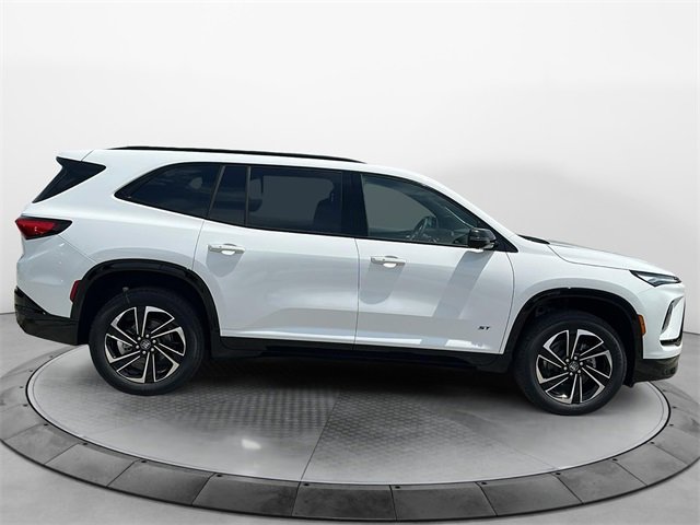 2025 Buick Enclave Sport Touring photo 7