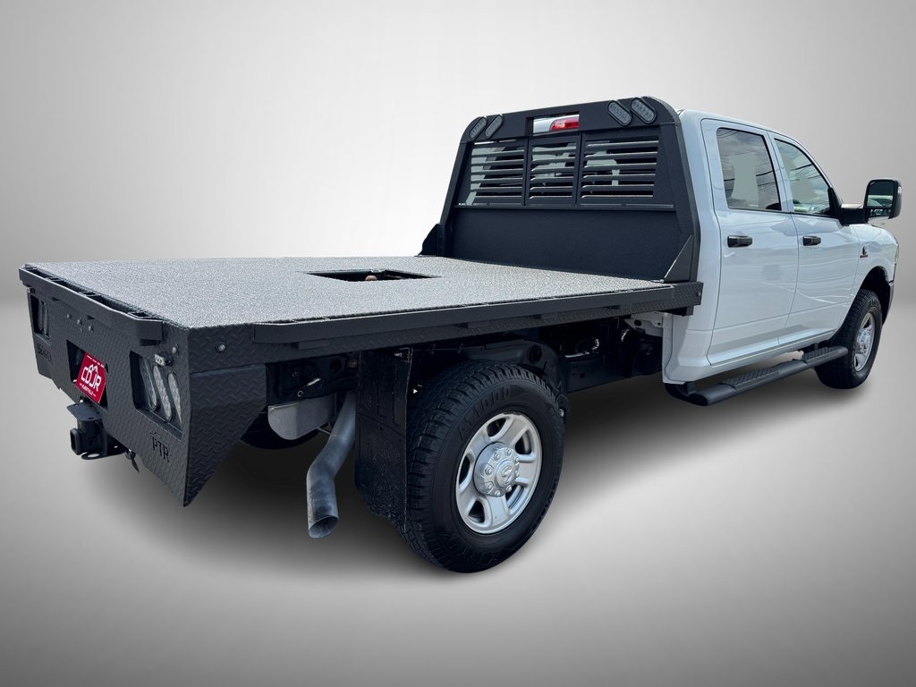2024 Ram 2500 Tradesman photo 3