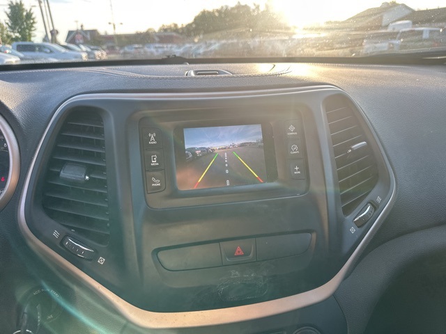 2015 Jeep Cherokee Latitude photo 8
