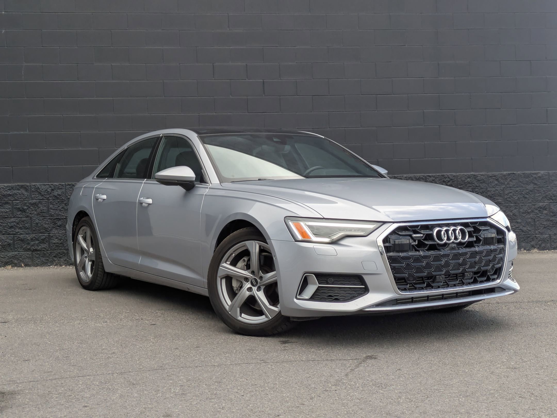 2024 Audi A6 Quattro Premium Plus photo 3
