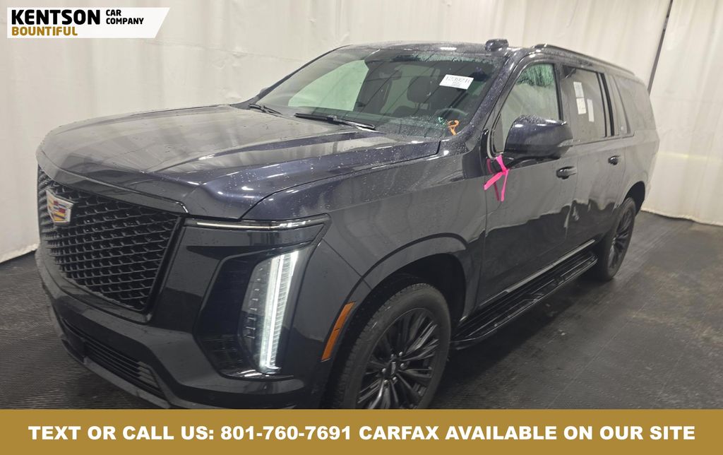 2025 Cadillac Escalade ESV Sport's photo