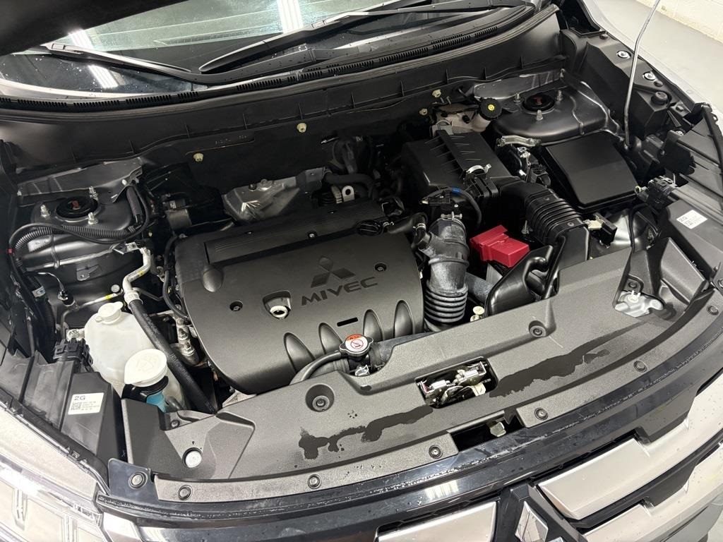 2024 Mitsubishi Outlander Sport ES photo 29