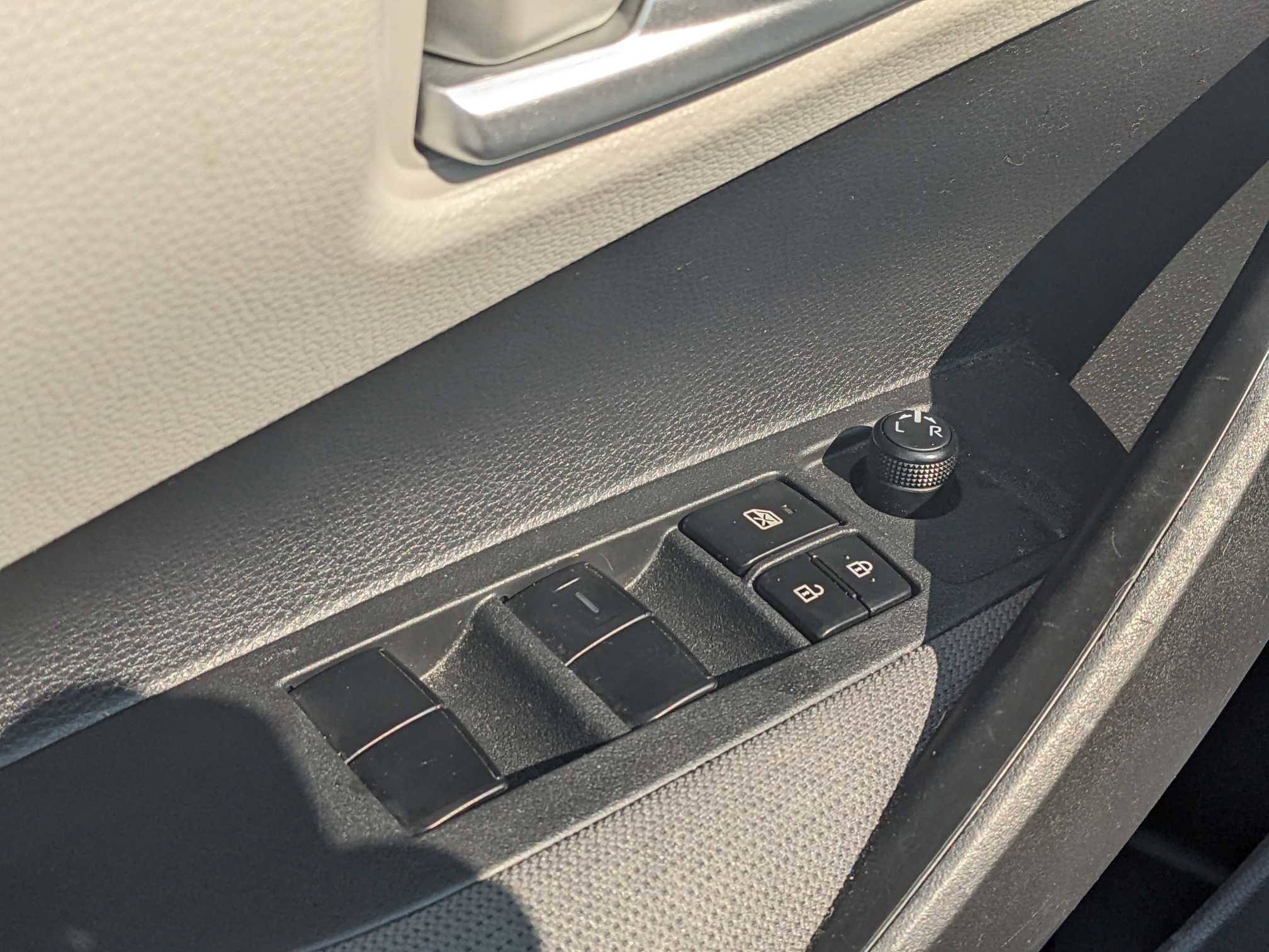 PreOwned 2020 Toyota Corolla LE 4dr Car in Gastonia RG1454 Classic