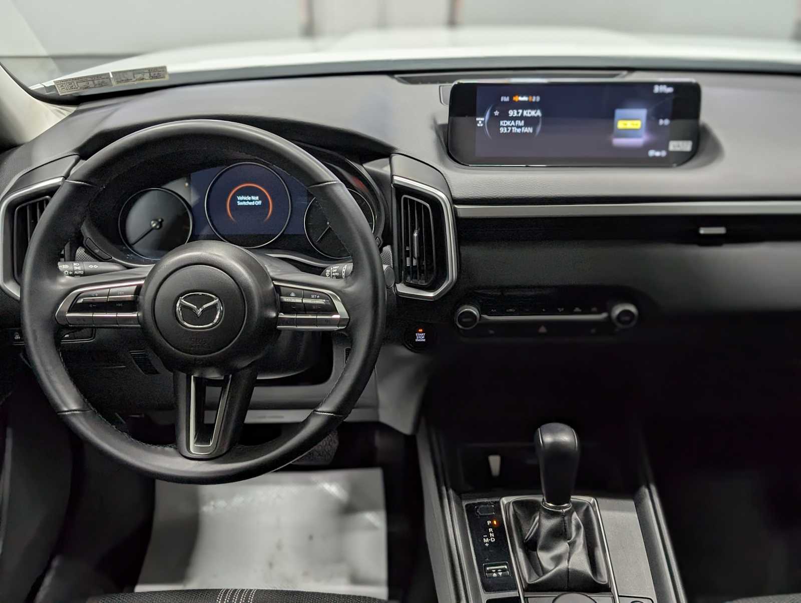 2025 Mazda CX-50 2.5 S Preferred photo 3