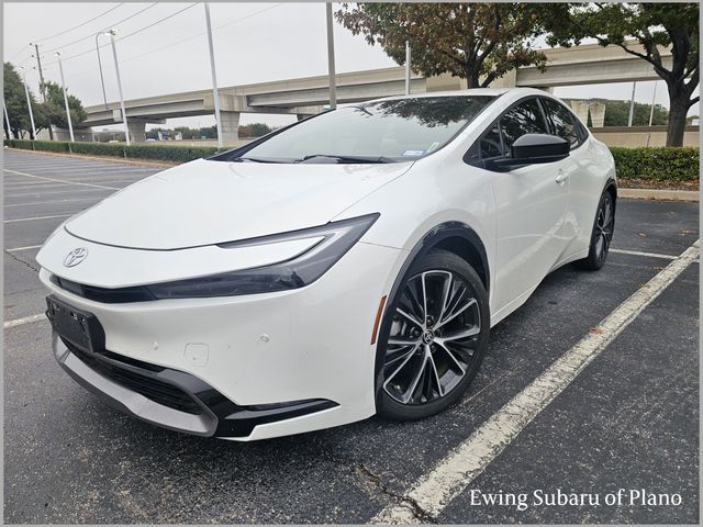 2024 Toyota Prius XLE's photo