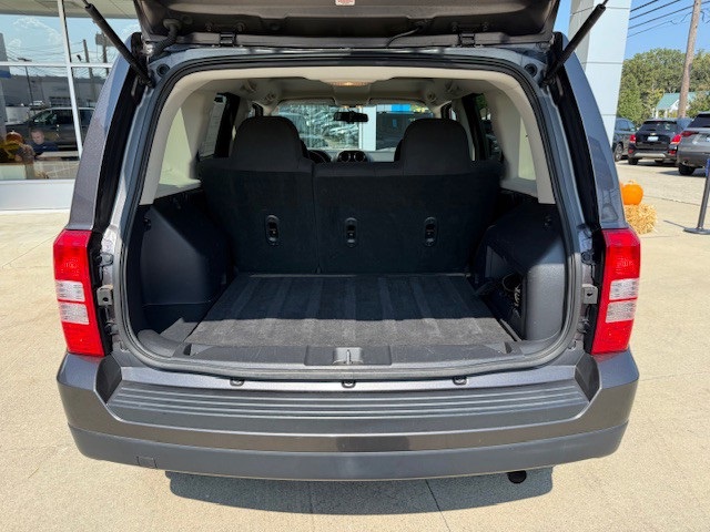 2015 Jeep Patriot Latitude photo 30