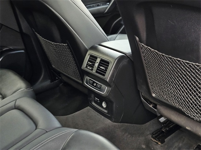 2021 Audi Q5 45 Premium photo 33