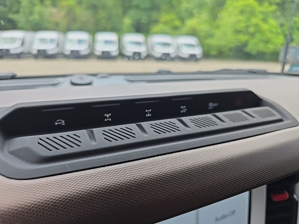 2024 Ford Bronco Heritage Limited First Edition photo 37