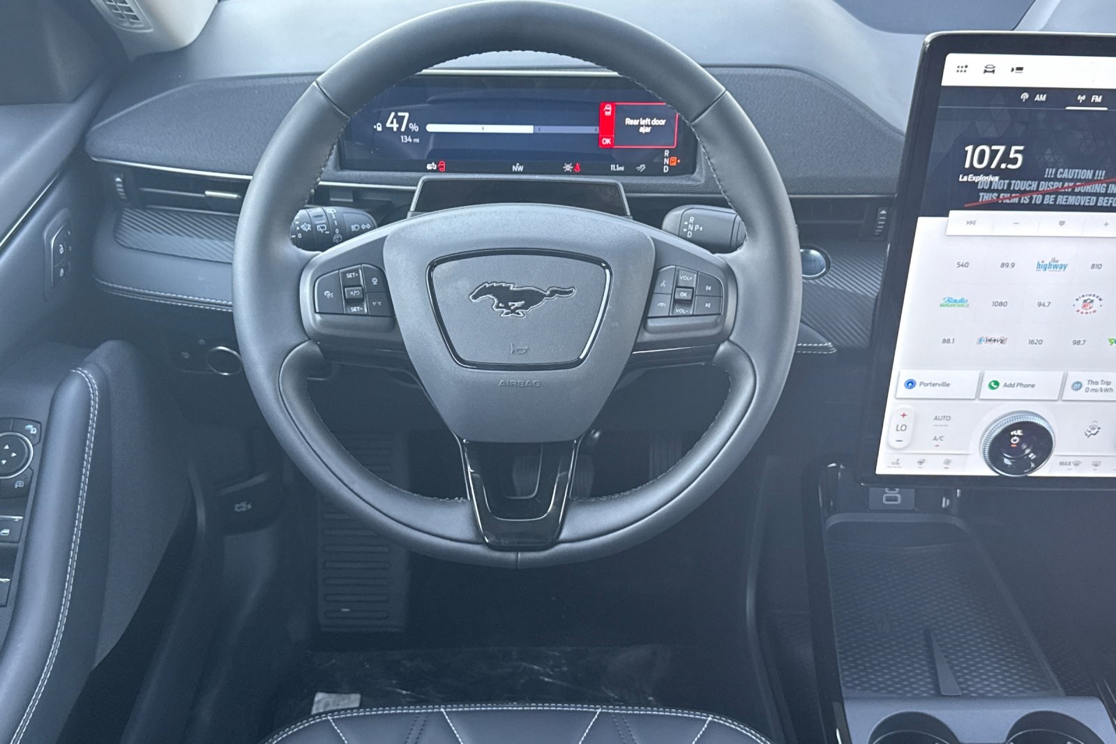 2025 Ford Mustang Mach-E Select photo 13