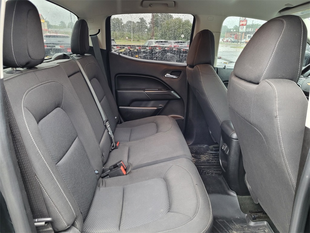 2019 Chevrolet Colorado LT photo 14