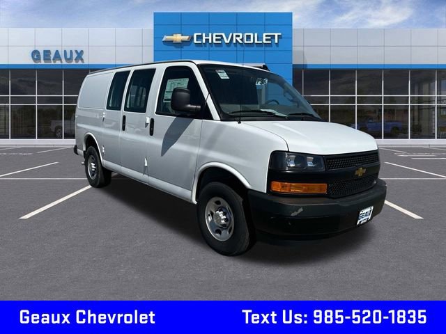 2024 Chevrolet Express Cargo 2500 photo 5