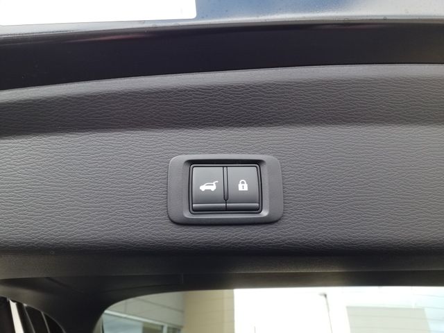 2025 Mitsubishi Outlander SE photo 28