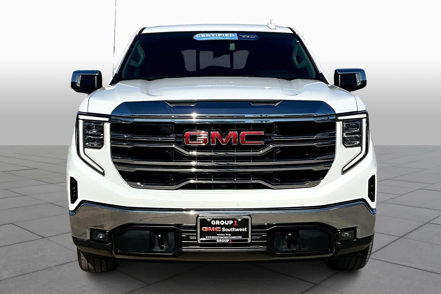 2023 Gmc Sierra 1500 SLT photo 3