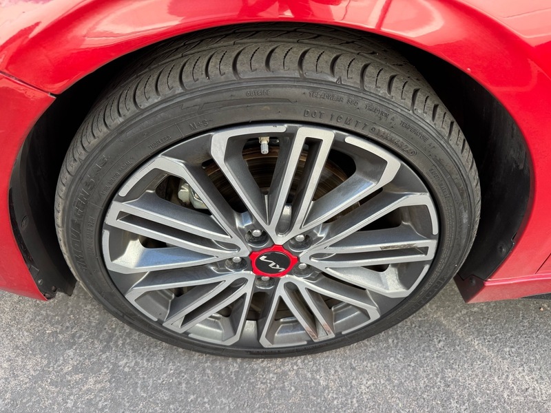 2022 Kia Forte GT photo 2