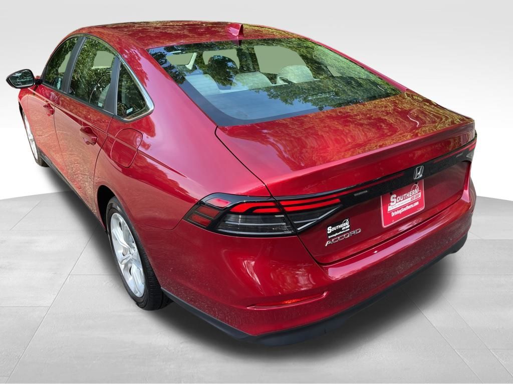 2024 Honda Accord LX photo 2