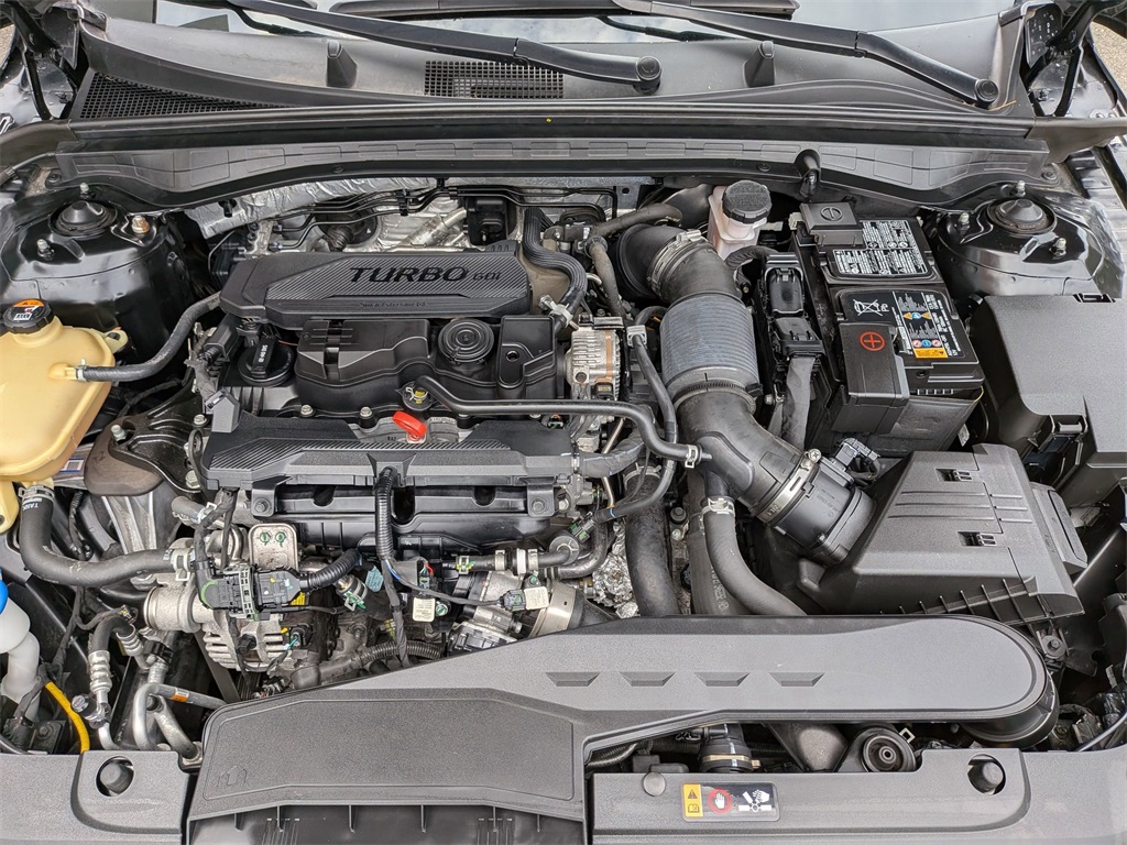 2023 Kia K5 EX photo 28