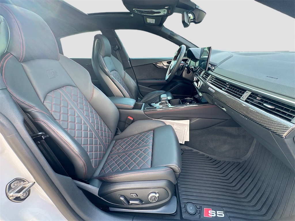 2024 Audi S5 Prestige photo 28