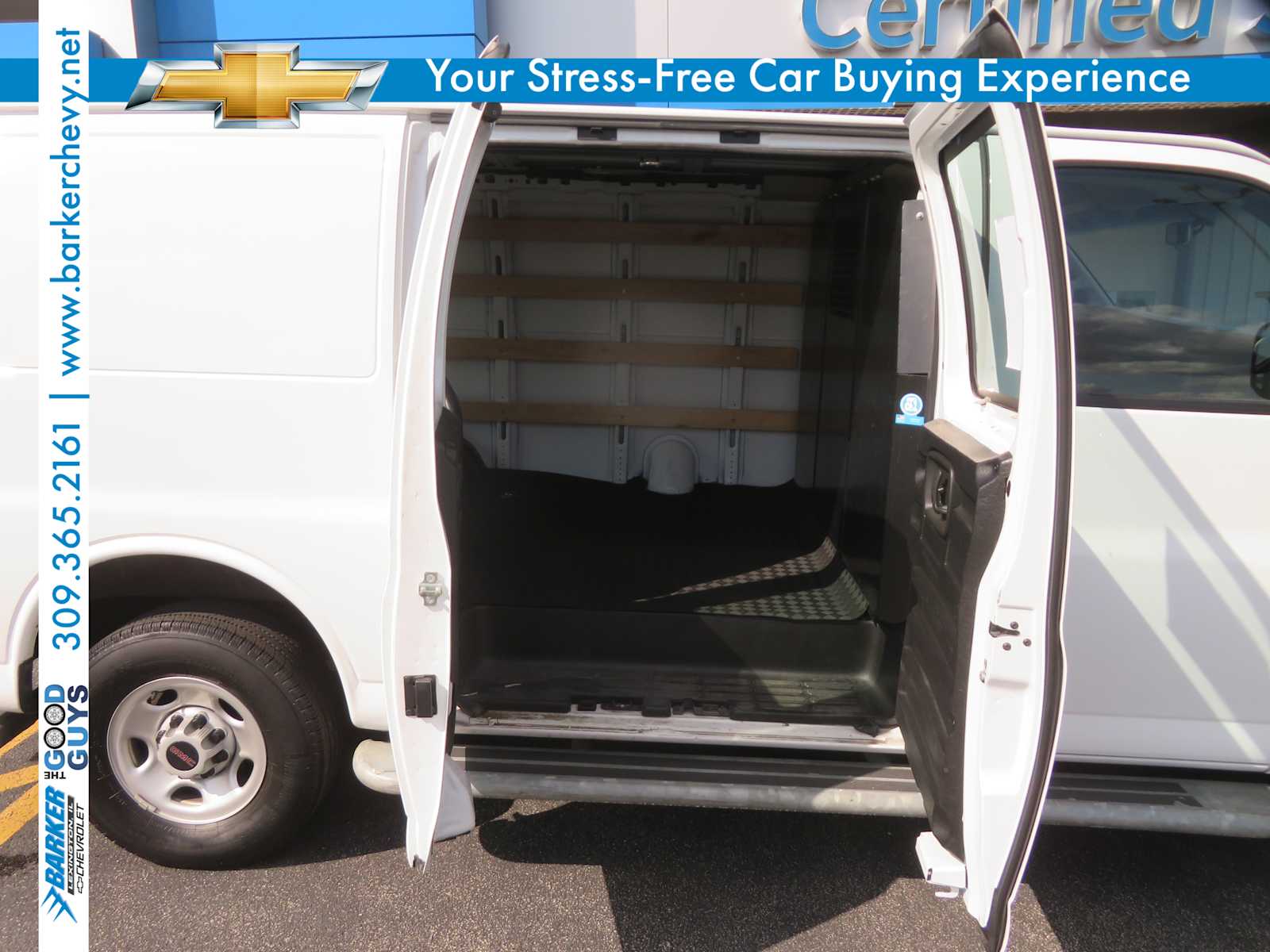 2023 Gmc Savana Cargo 2500 photo 23