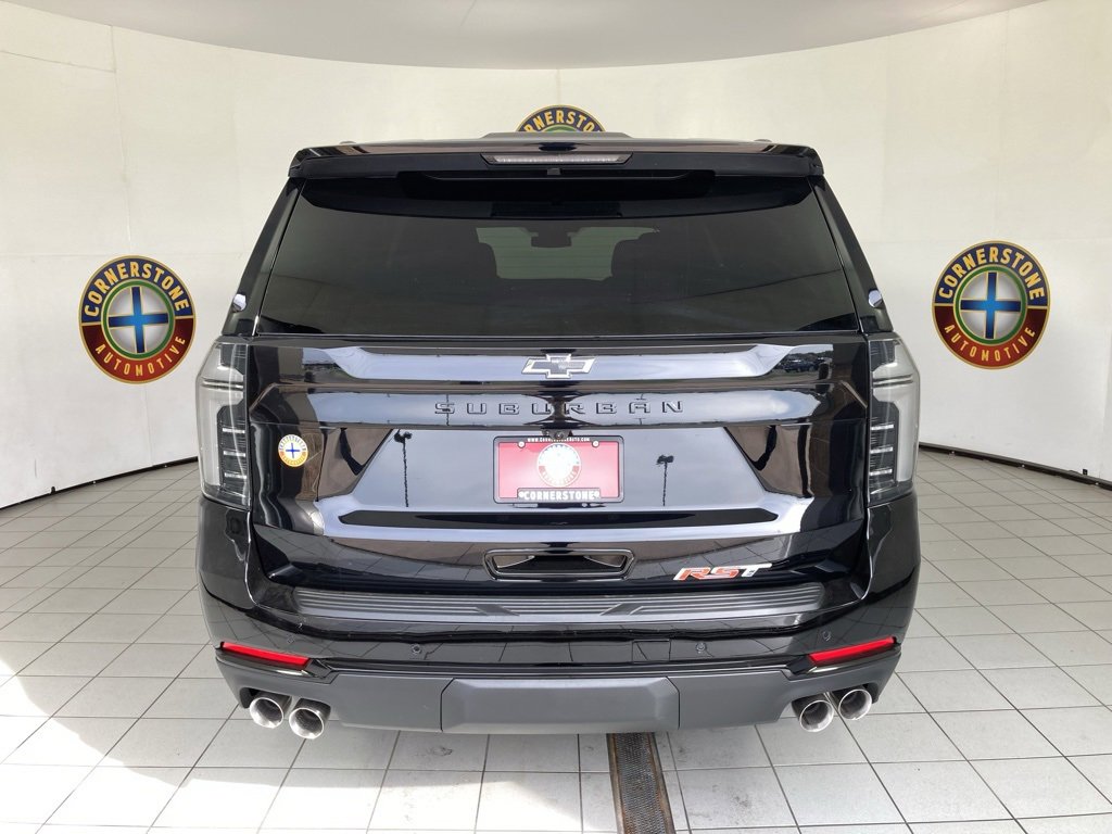 2026 Chevrolet Suburban RST photo 19