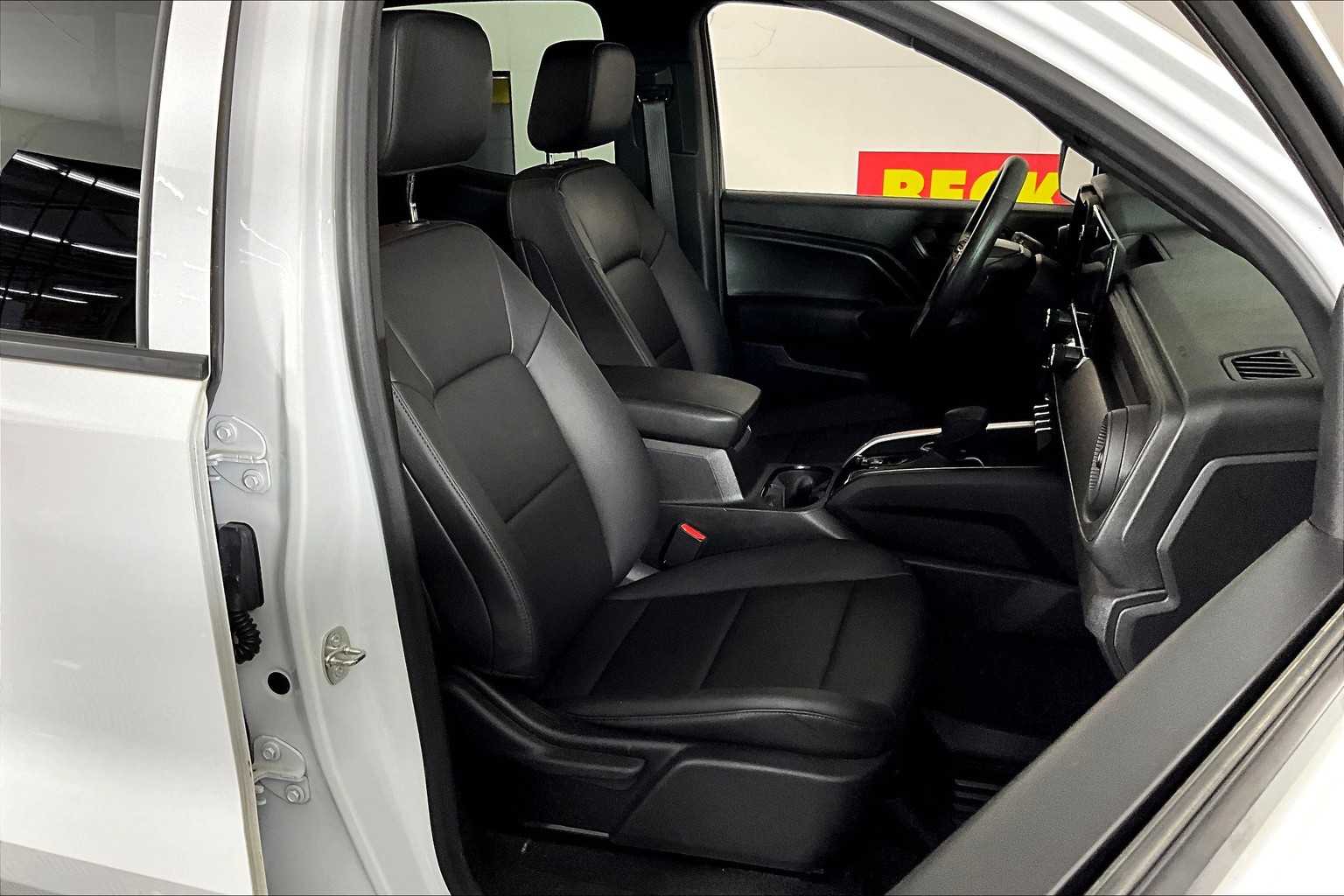 2023 Chevrolet Colorado Trail Boss photo 8