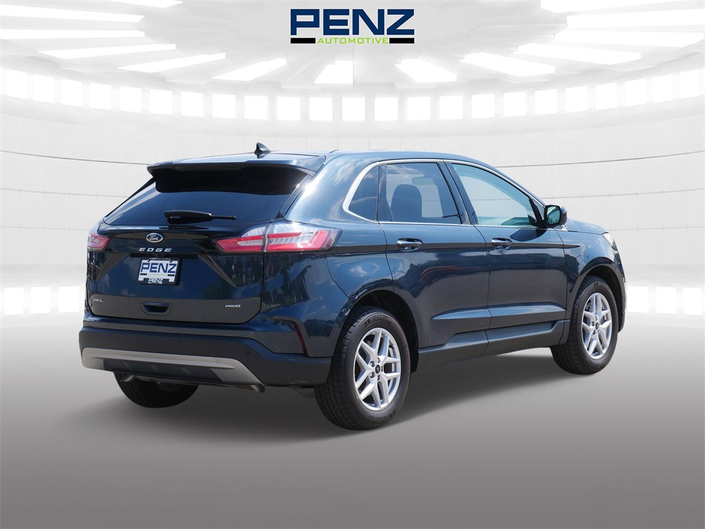 2023 Ford Edge SEL photo 7