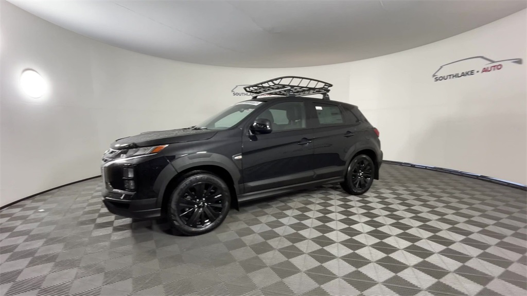 2025 Mitsubishi Outlander Sport ES SE LE photo 3