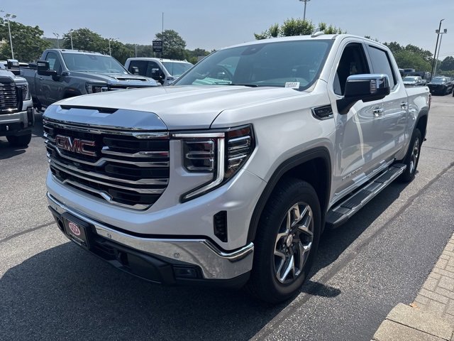 2025 Gmc Sierra 1500 SLT photo 3