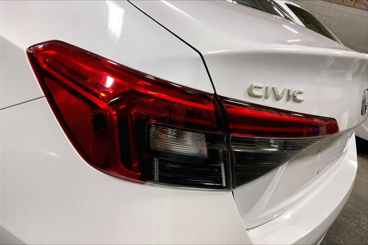 2022 Honda Civic Sport photo 26