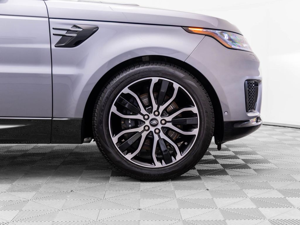 Used 2021 Gray Land Rover HSE image 33