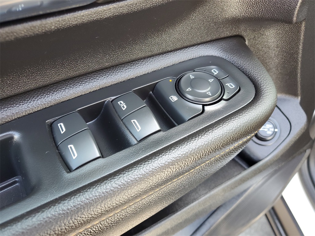 2021 Gmc Terrain SLE photo 18