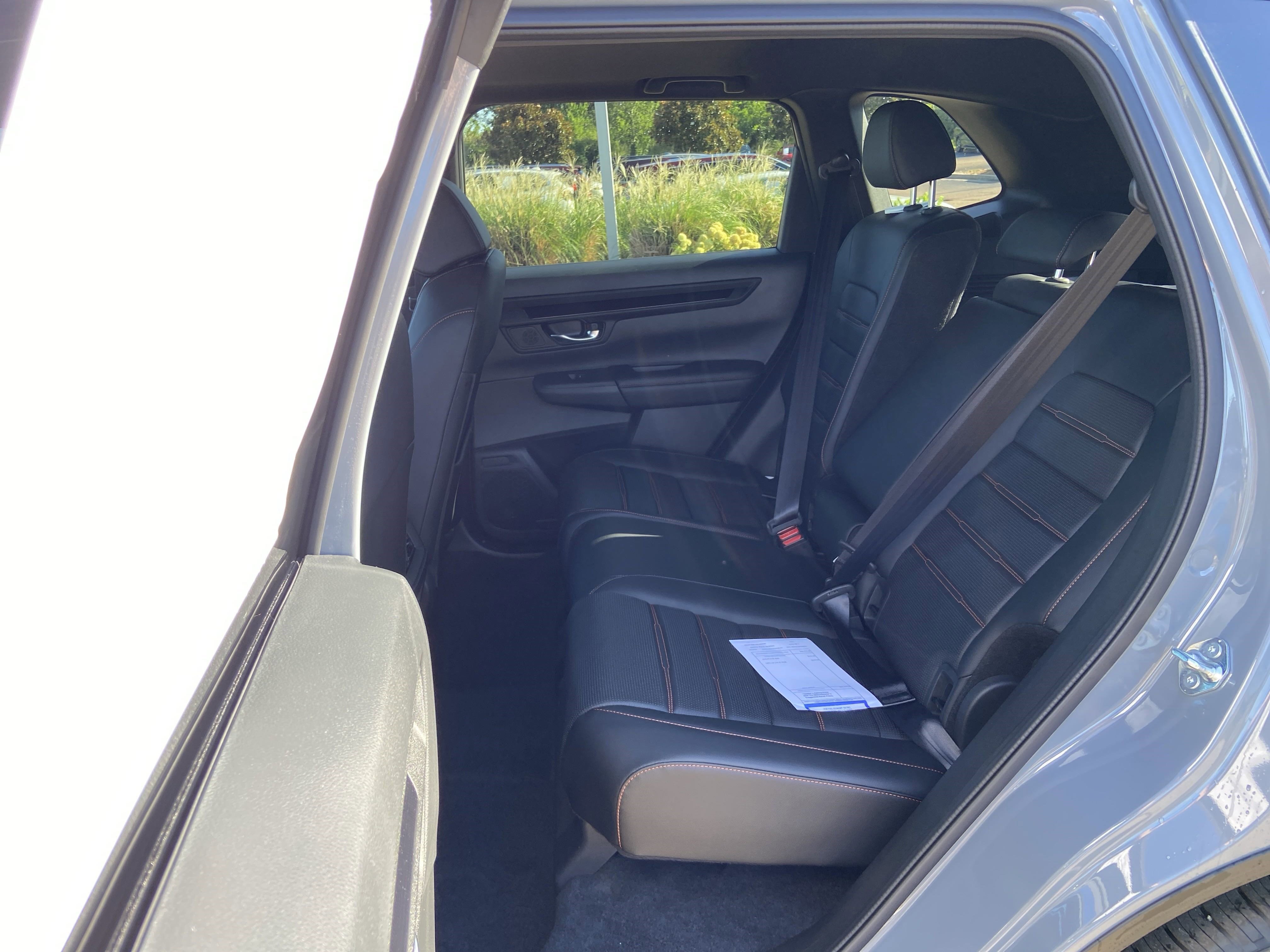 2026 Honda CR-V Hybrid Sport-L photo 11