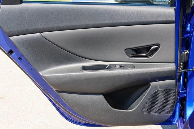 New 2025 Blue Hyundai SEL Sport image 9
