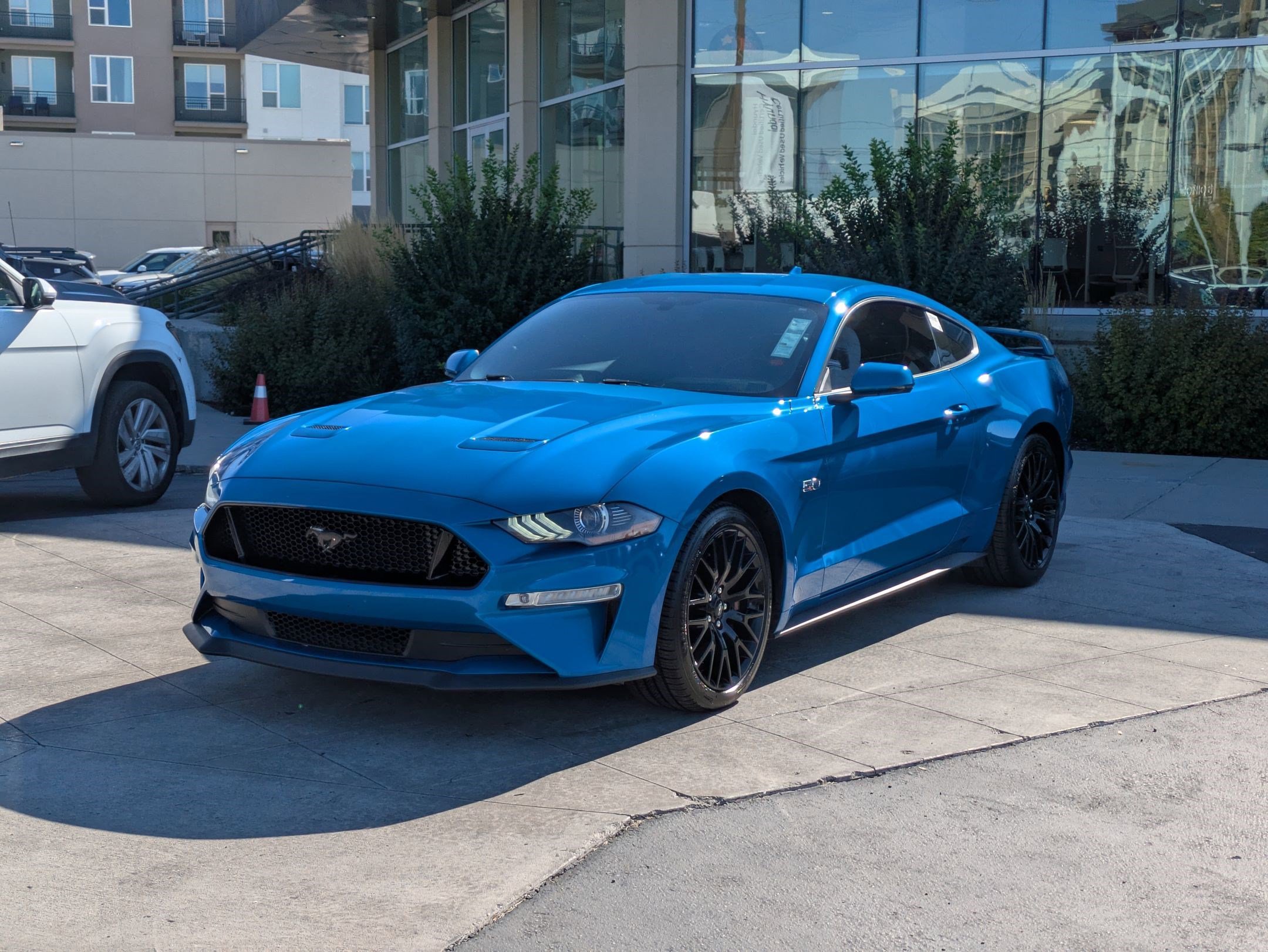 2020 Ford Mustang GT Premium photo 7