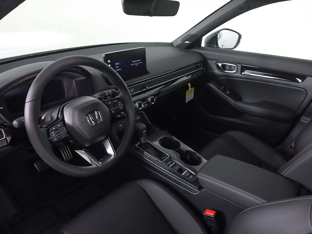 2026 Honda Civic Hybrid Sport Touring photo 17