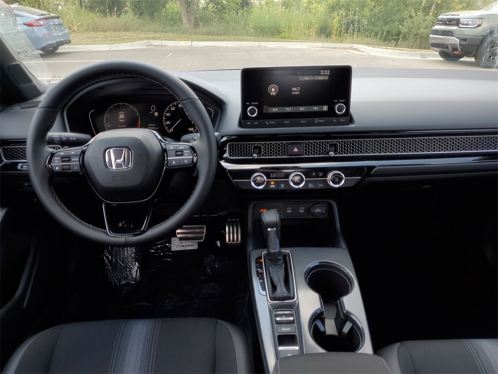 2026 Honda Civic Sport photo 5