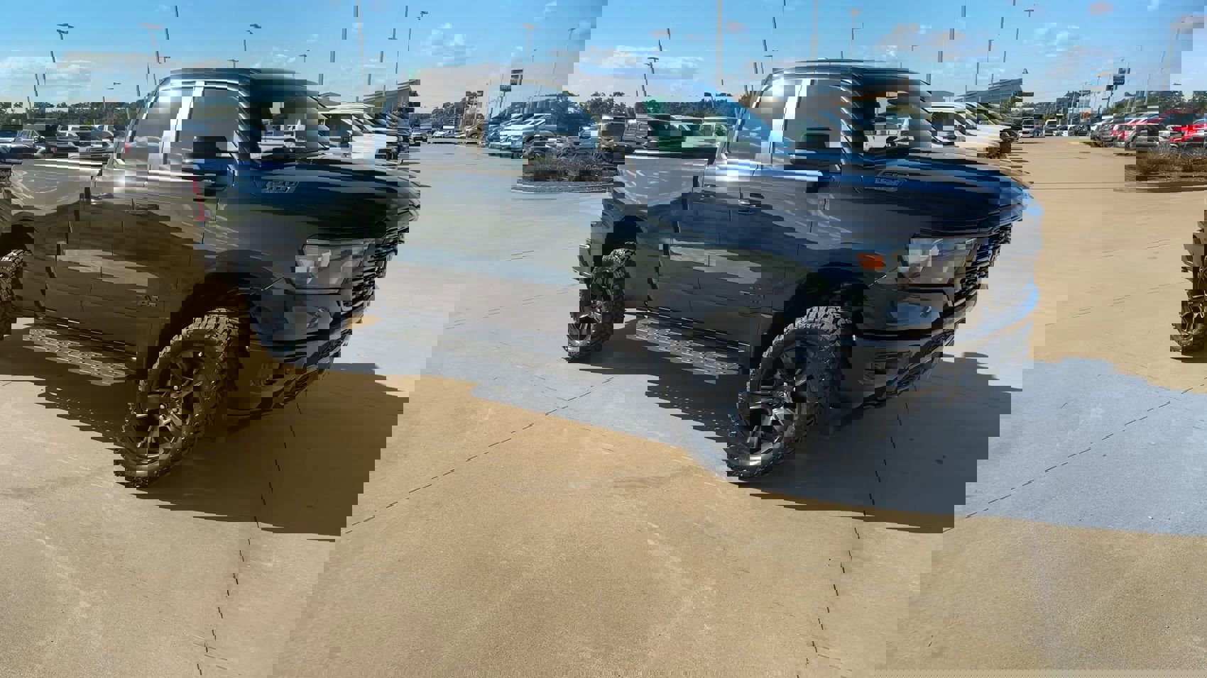 2022 Ram 1500 Lone Star photo 3