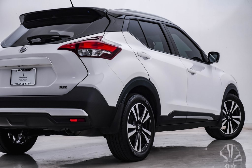 2019 Nissan Kicks SR photo 8