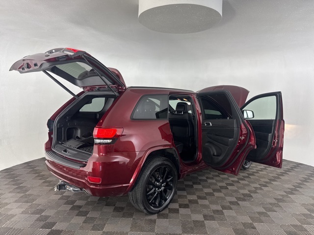 2021 Jeep Grand Cherokee Laredo X photo 16