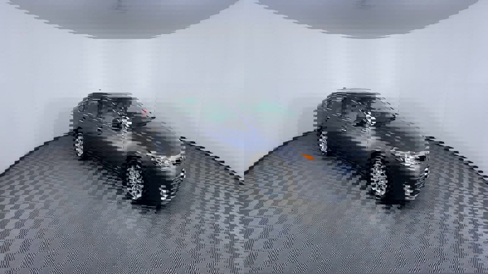 4T1BD1EB8EU030503