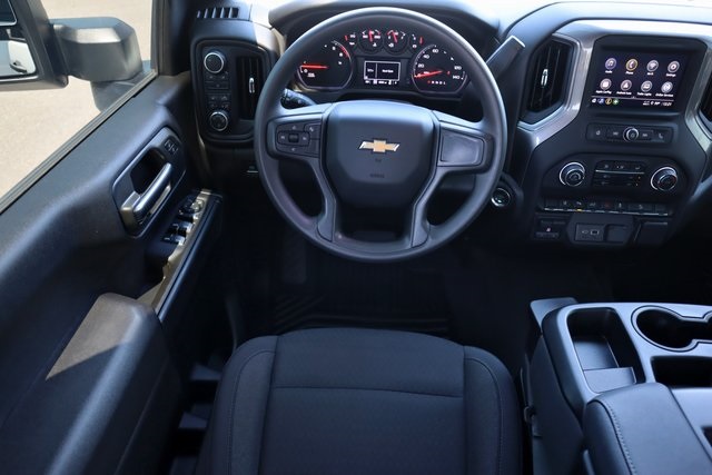 2025 Chevrolet Silverado 2500HD Custom photo 20