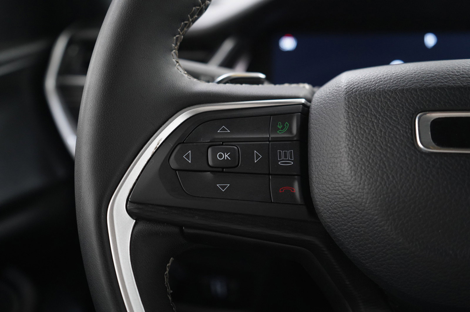 2023 Jeep Grand Cherokee Altitude photo 27