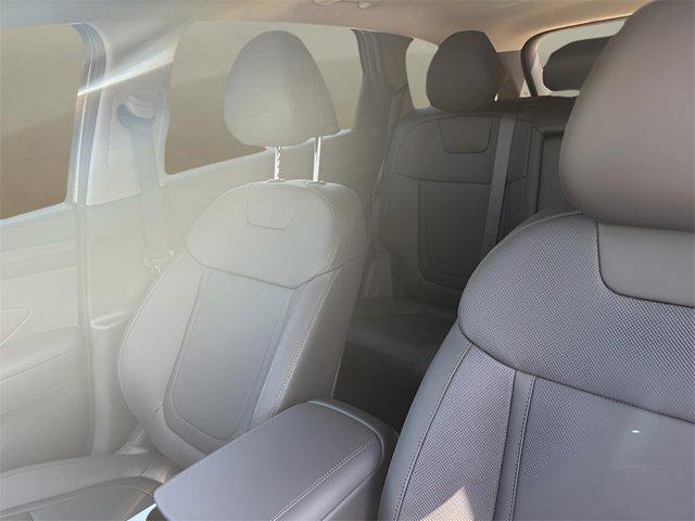 2025 Hyundai Tucson Hybrid SEL Convenience photo 19