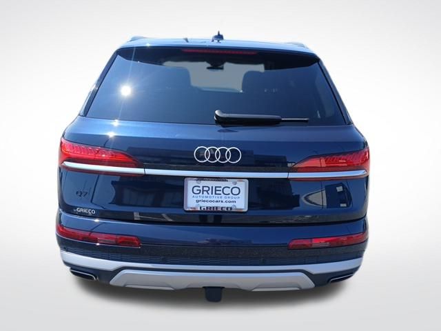 2025 Audi Q7 45 Premium Plus photo 5