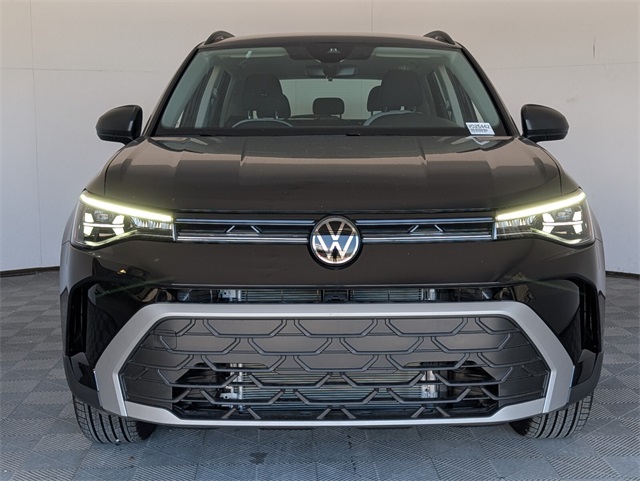 2025 Volkswagen Taos S photo 2